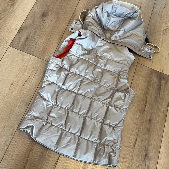 Eddie Bauer vest - Picture 6 of 11